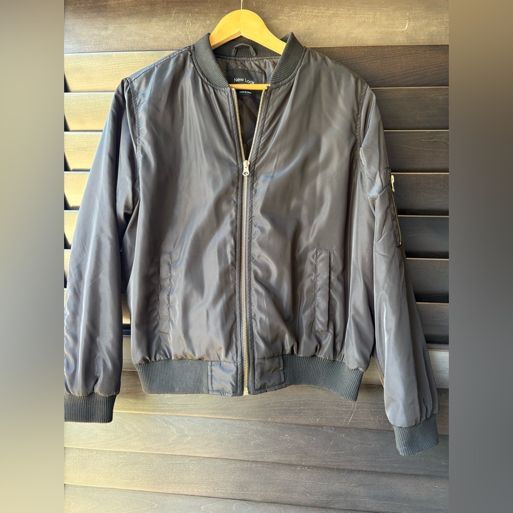 New Look Women's Large Bomber Jacket Black Gold Zip